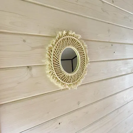 ксенія Dzembronia